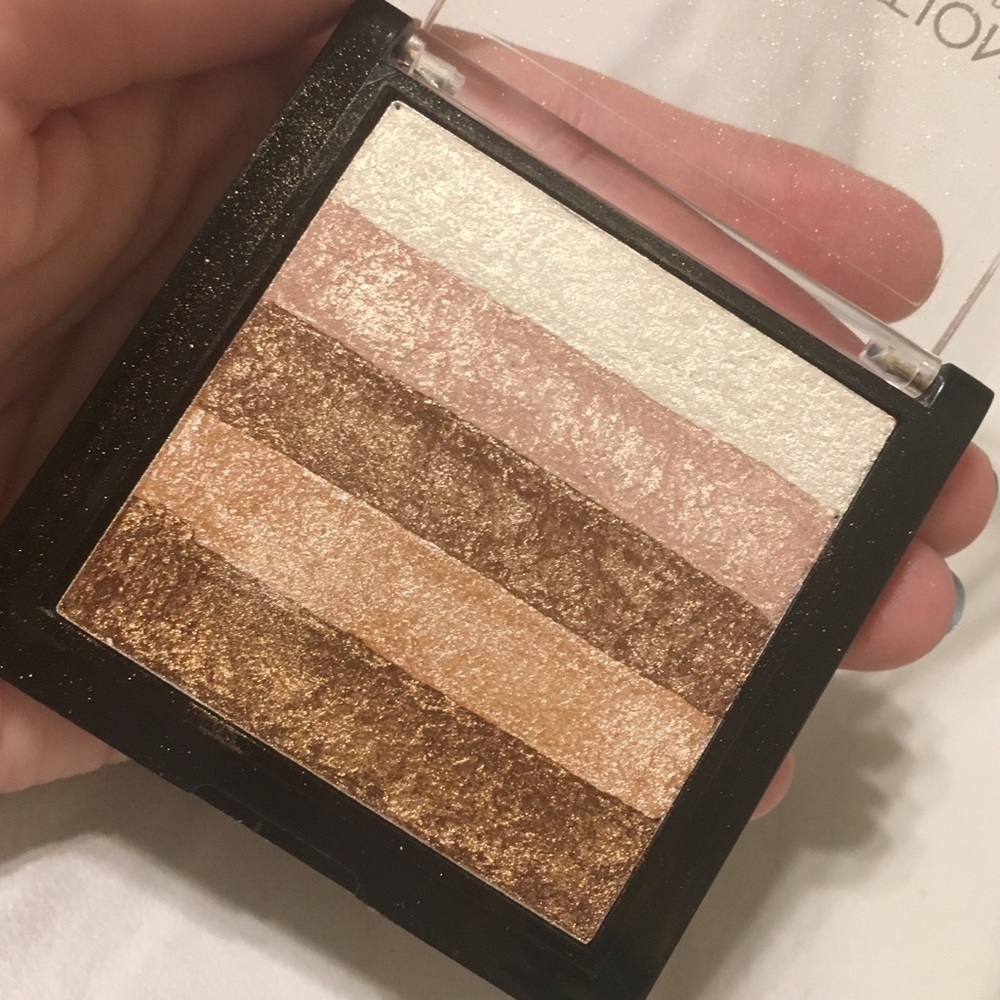 Makeup revolution shimmer brick